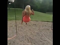 Хоер муудсан pawgs!!!